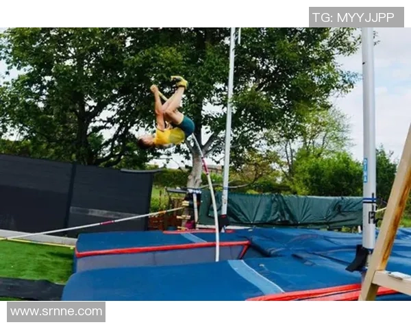 撑杆跳奥运达标线解析与选手备战策略探讨